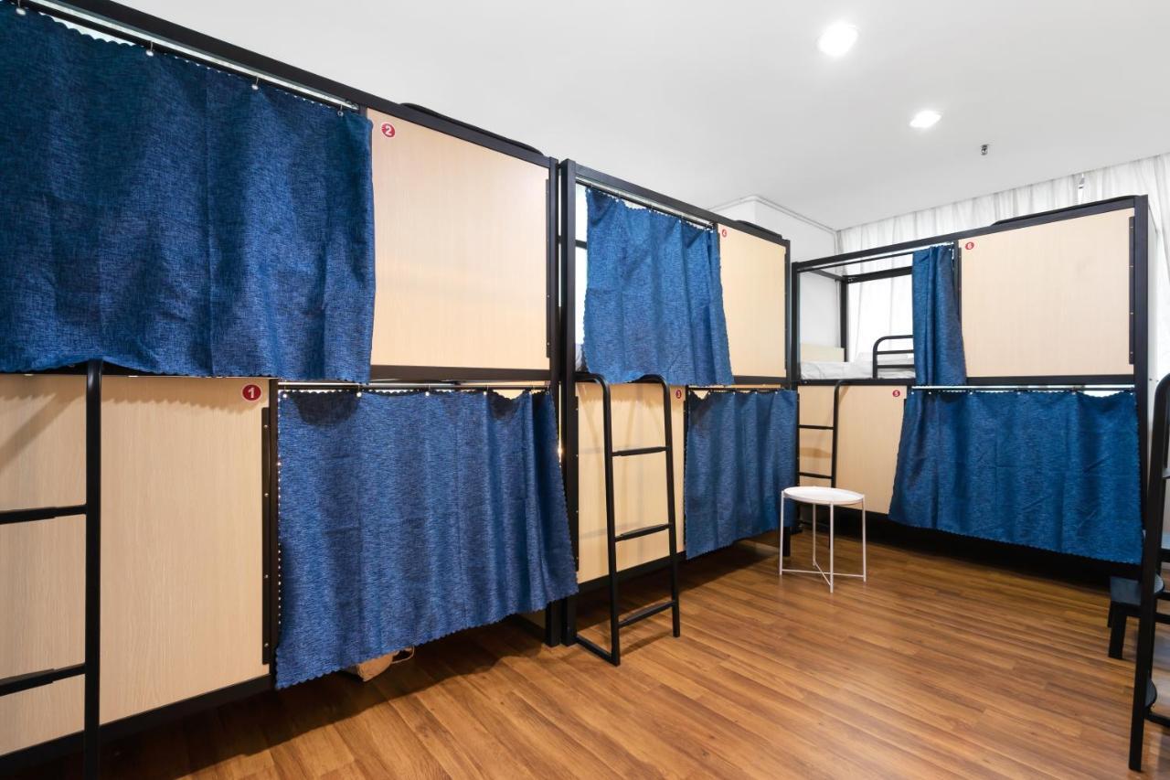 Хостел Amethyst Dorm Klcc Куала-Лумпур Экстерьер фото