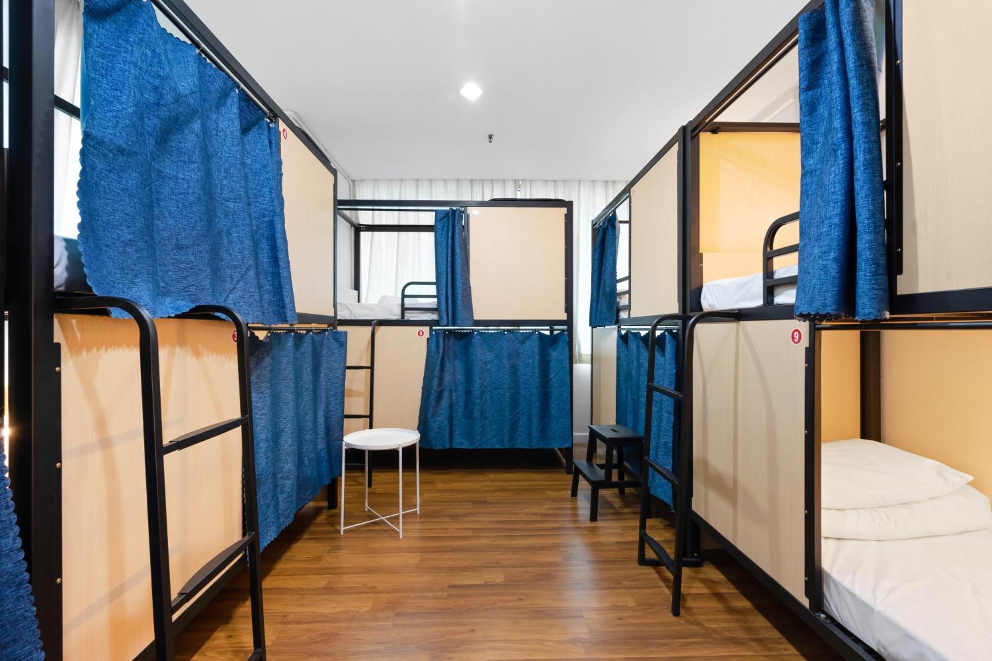 Хостел Amethyst Dorm Klcc Куала-Лумпур Экстерьер фото